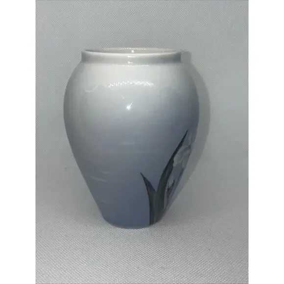 Royal Copenhagen Vase No 2676/271 - Picture 4 of 7